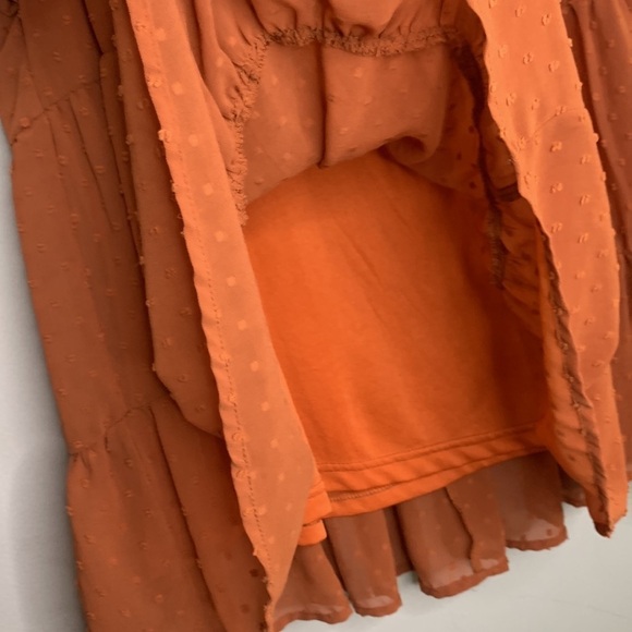 Entro Tiered Ruffle Polka Dot Fall Flowy Lined Blouse Rusty Orange Size S/M cute - Picture 9 of 10
